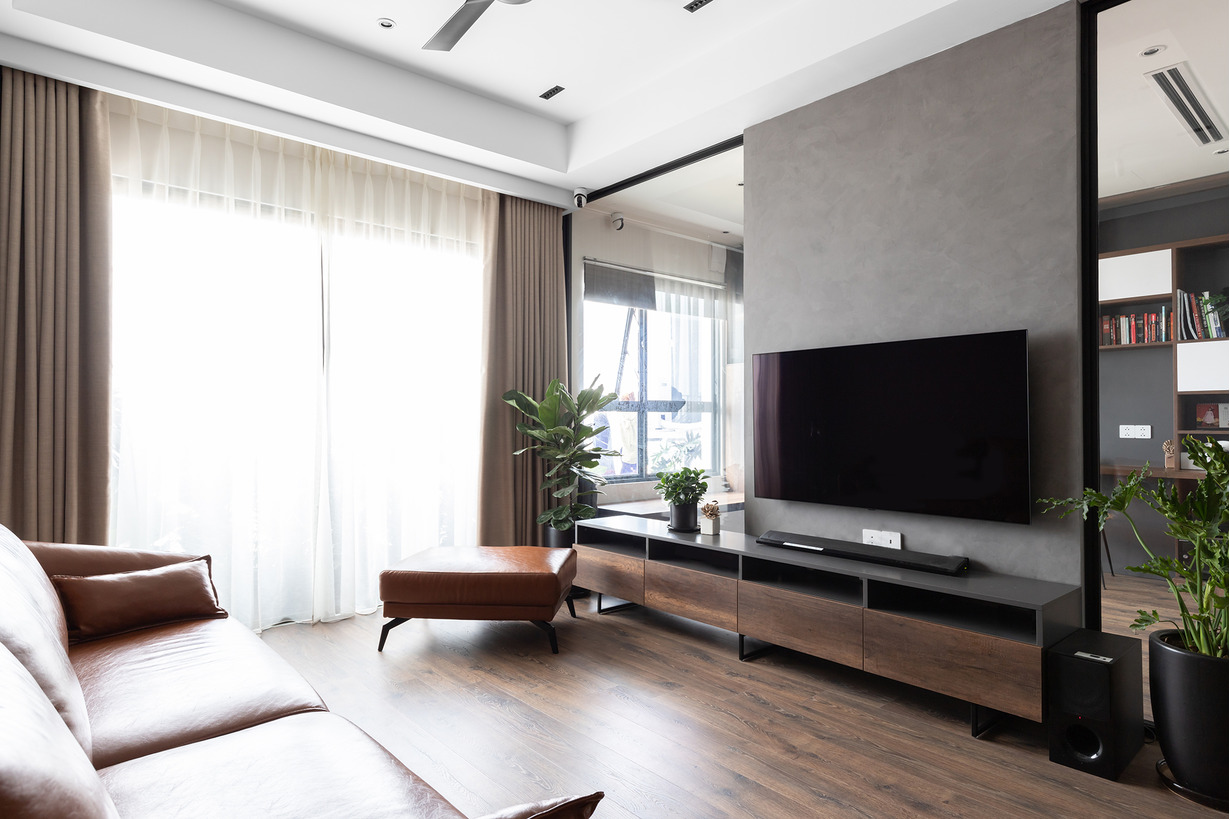 Vợ chồng trẻ hy sinh 1 phòng ngủ làm phòng đọc sách ngắm trọn Hồ Tây - 2 Vợ chồng trẻ hy sinh 1 phòng ngủ làm phòng đọc sách ngắm trọn Hồ Tây - 2