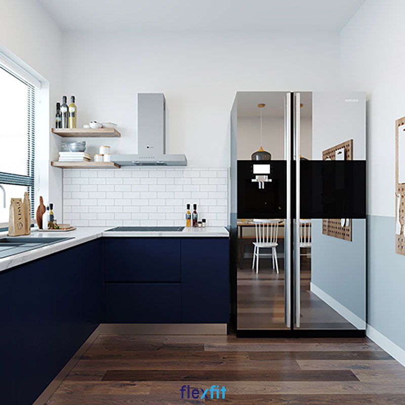Thiết kế phòng bếp theo phong cách Địa Trung Hải kết hợp màu trắng và xanh coban