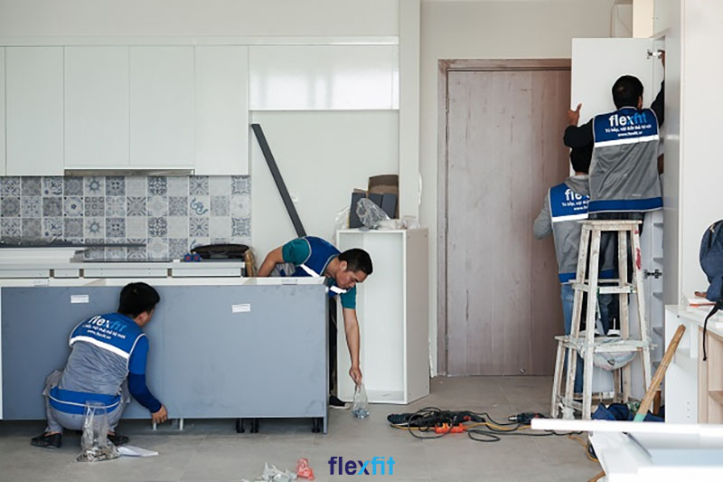Thi công tủ bếp Acrylic trực tiếp giảm chi phí cho khách hàng