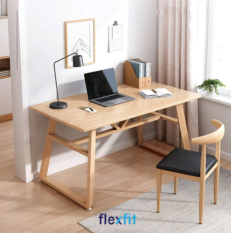 Mẫu bàn làm việc trong phòng ngủ gỗ tự nhiên với thiết kế đơn giản