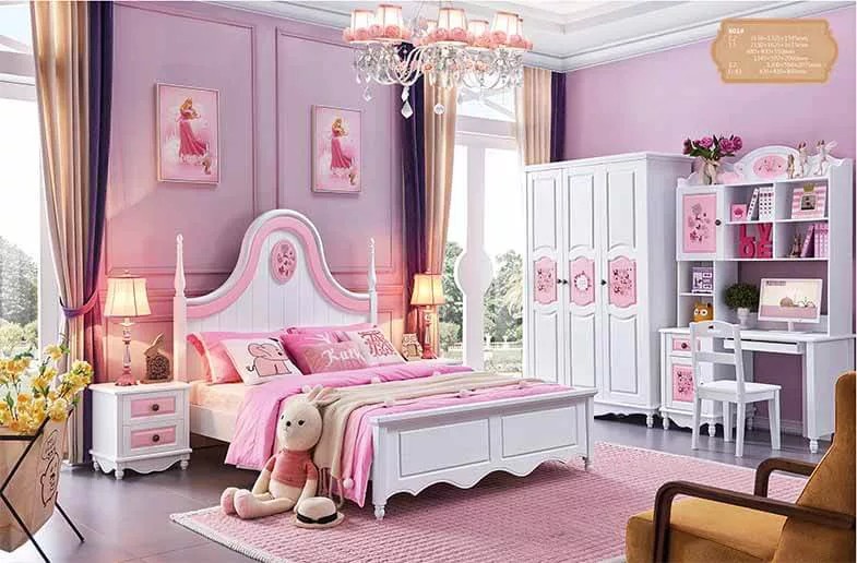 Đơn giản hơn là một vài bức tranh treo tường hình búp bê Barbie