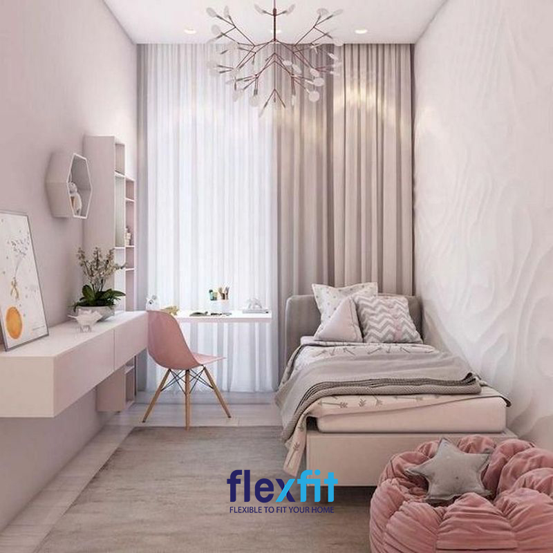 Gam màu hồng nhạt giúp căn phòng trông rộng rãi hơn