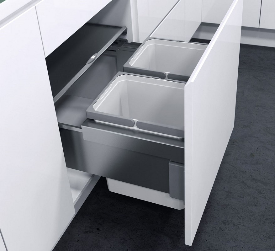 Thùng rác âm tủ đang được nhiều người yêu thích
